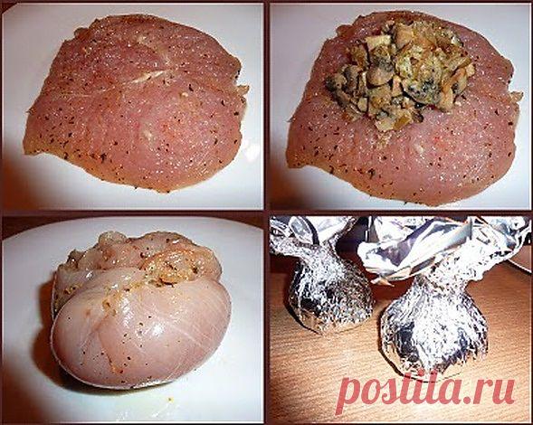 Курица с грибами или куриные бомбочки.