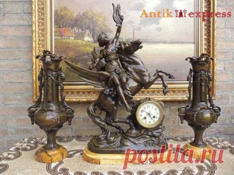 Старинные часы Muza pegas 
A/D Mogin 19 век, Франция