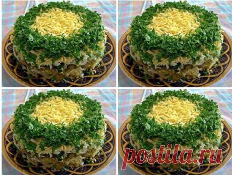 НОВЕЙШИЙ и ВКУСНЕЙШИЙ Салат "ГРИБЫ под ШУБОЙ"
это ОЧЕНЬ вкусно.я таких ВКУСНЫХ блюд с ГРИБАМИ еще НЕ пробовала.
Что там писать.НУЖНО просто приготовить.
- 500 гр грибов
- 1-2 головки репчатого лука
- 3-4 вареные картофелины
- зеленый лук
- 3-4 яйца
- несколько соленых огурцов
- 200 гр твердого сыра
- майонез
Приготовление:
1. 
Грибы перебираем, моем, режем и жарим на сковородке и
репчатым луком.
2.
 Вареный картофель, яйца, соленые огурцы, сыр трем на крупной терке.
3. 
Выкладываем слоями:
1 сл