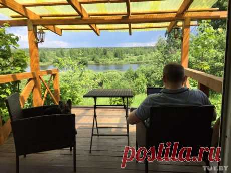 Cупруги купили столетний дом на Березине для дачи и не пожалели