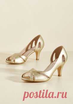Cute & Vintage-Style Women's Shoes | ModCloth