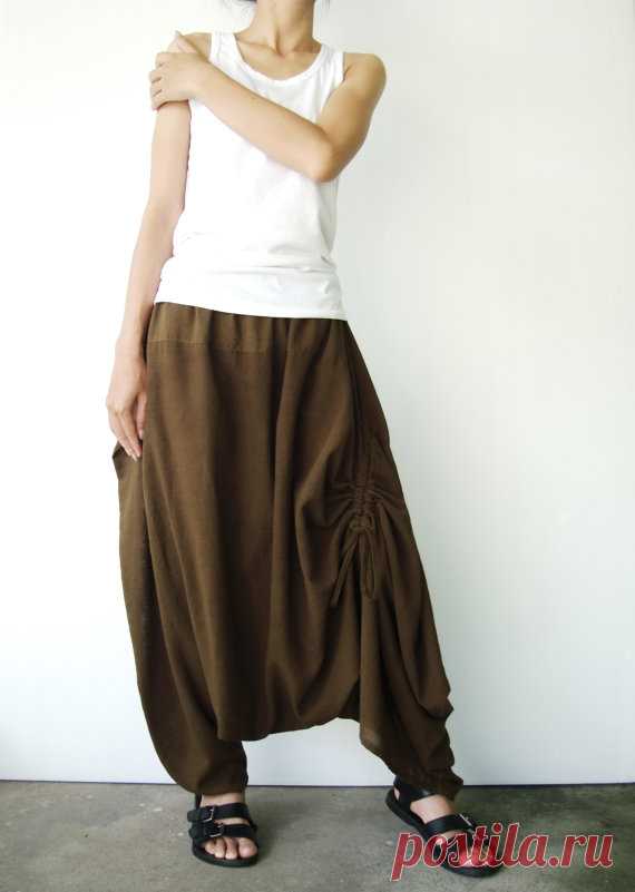 NO.26 Greenish Brown Cotton Asymmetric Harem Pants от JoozieCotton