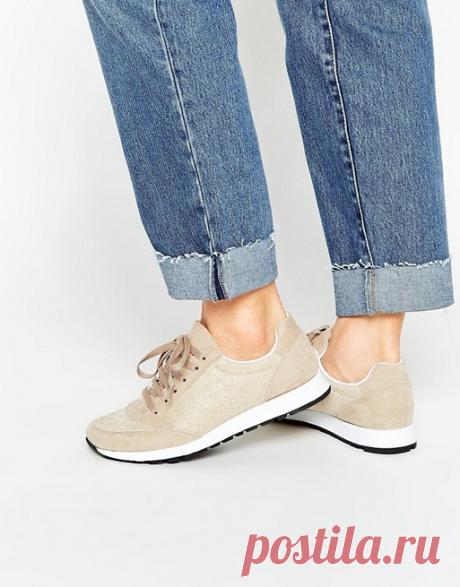 River Island | Блестящие кроссовки River Island
1 500,00 руб.