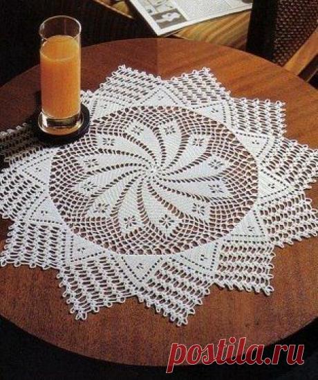 Спиралевидная салфетка крючком