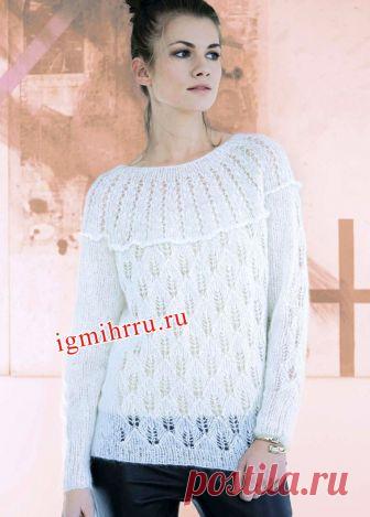 БЕЛЫЙ АЖУРНЫЙ ПУЛОВЕР С КРУГЛОЙ КОКЕТКОЙ. Вязание спицами