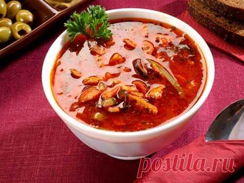 Как приготовить мясную солянку в мультиварке