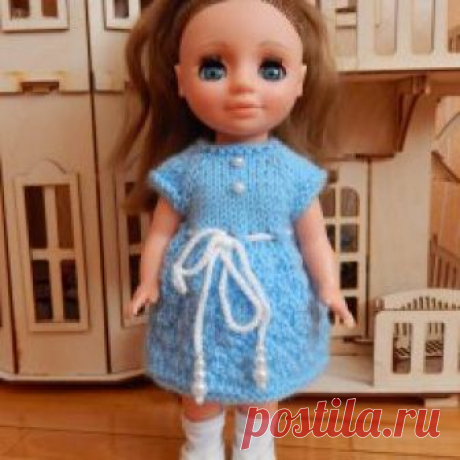 МК простого платья для куклы Ася от фабрики "Весна" - Бэйбики Для работы нам понадобится: Спицы — 2,0 мм; Пряжа — «Детская новинка» Пехорка — 100% акрил, 50г/200; Пуговицы — 3
