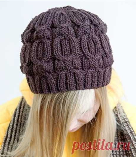 Шапка-бини узором "жгут"
