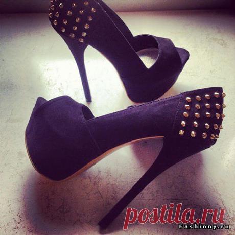 Шипы и шпильки