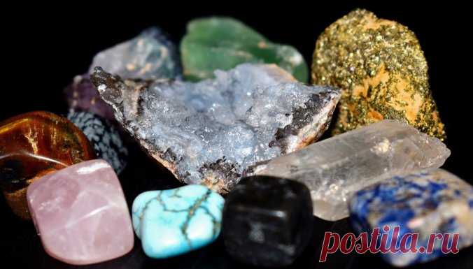 Топ-9 минералов-убийц, которые на свою беду добывает человек Foto: Pixabay Жизнь на земле без минералов невозможна, они есть даже в человеке. А уж хорошая, комфортная, удобная, современная жизнь — вообще невозможна. Минералы используются направо и налево во всех сферах человеческой деятельности...