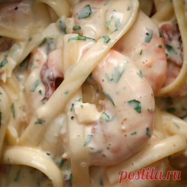 Garlic Shrimp Bacon Alfredo Recipe by Tasty