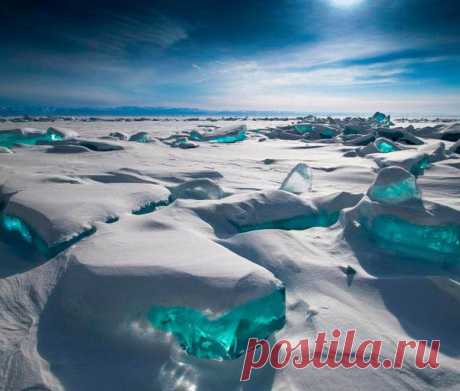 Озеро Байкал зимой. Бирюзовый лед - чудо природы!♥