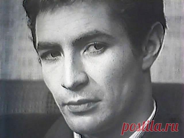 Юрий Каморный