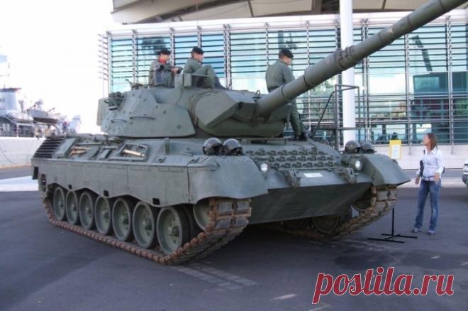 Spiegel: Украина не захотела принимать изношенные танки Leopard 1А5. В феврале Германия направила Украине десять единиц бронетехники.