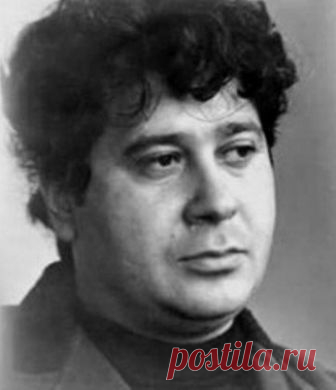 Песни на стихи Онегина Гаджикасимова Онегин Юсиф оглы Гаджикасимов (иеросхимонах Симон, в малой схиме Силуан; 4 июня 1937, Баку — 30 июня 2002, Оптина пустынь, Калужская область) — советский поэт-песенник, автор стихов множества популярных песен, впоследствии иеросхимонах Оптиной пустыни. Об Онегине снят документальный фильм «Храм для Онегина. После славы» #russian pop #russian #soviet retro #ussr #moosic