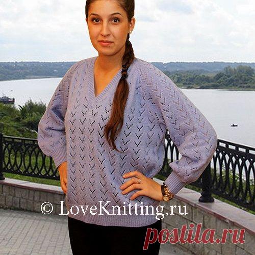 Пуловер с V-образным вырезом