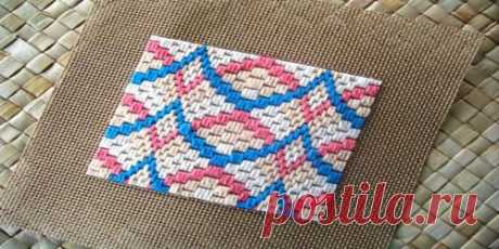 Bargello Challenge Day 77: Intersecting Circles Bargello Variation — Bargello Needlepoint