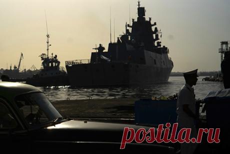 Посол России на Кубе прокомментировал размещение войск в стране. Размещение российской военной инфраструктуры и войск на Кубе — это деликатная тема, она не анонсируется. Об этом посол России в Гаване Андрей Гуськов рассказал РИА Новости. При этом кубинские законы прямо не запрещают размещение иностранных войск и техники на своей территории.