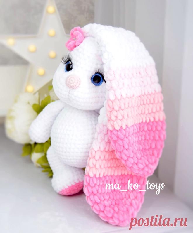 PDF Зайка Звёздочка крючком. FREE crochet pattern; Аmigurumi animal patterns. Амигуруми схемы и описания на русском. Вязаные игрушки и поделки своими руками #amimore - плюшевая зайка, большой заяц из плюшевой пряжи, зайчик, кролик, зайчонок, крольчонок.