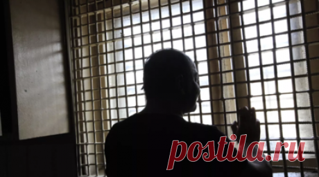 Источник рассказал, как могут поощрить осуждённых, помогавших сотрудникам ИК-19. Дополнительные свидания и передачи — такие поощрения могут получить заключённые волгоградской ИК-19, которые оказали сопротивление радикалам, захватившим заложников. Об этом RT сообщил источник в правоохранительных органах. Читать далее