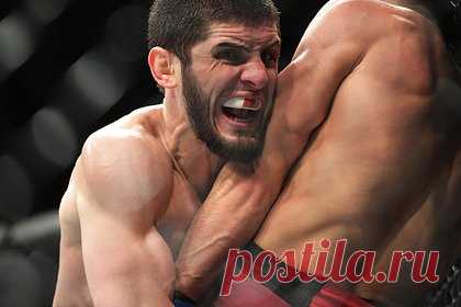 В UFC отреагировали на обвинения Махачева в жульничестве. Вице-президент UFC Джефф Новицки отреагировал на обвинения российского бойца смешанного стиля (MMA) Ислама Махачева в жульничестве. Новицки подчеркнул, что Австралийская комиссия единоборств (АКЕ) не нашла доказательств против спортсмена. Он обратил внимание на то, что у АКЕ есть правило, которое запрещает капельницы.