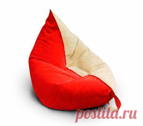 Бело красный мат