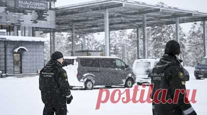 Премьер Орпо: Финляндия не ведёт политдискуссий с Россией по поводу границы. Премьер-министр Финляндии Петтери Орпо заявил, что Хельсинки не ведут никаких политических дискуссий с Москвой по поводу ситуации на финско-российской границе. Читать далее