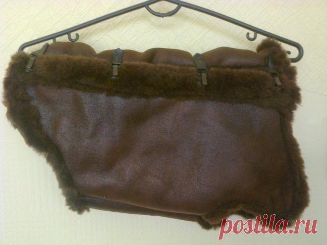 теплый жилет на плечах липучка для регулировки длины,по объему подходит для крупных собак,мопс,фрацуз.бульдог,стафор и др.