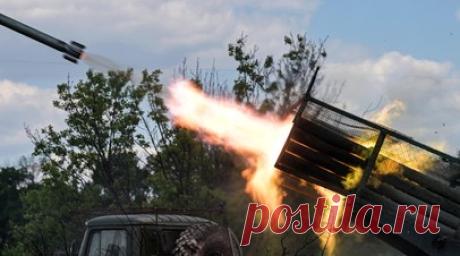 Ракетными войсками и артиллерией: ВС РФ нанесли удары по объектам газоэнергетической инфраструктуры ВПК Украины. ВС РФ за последние сутки нанесли удары по объектам газоэнергетической инфраструктуры, обеспечивающим работу украинского ВПК, сообщили в Минобороны. Тем временем группировка войск «Центр» сорвала ротацию формирований ВСУ на Красноармейском направлении. Ранее сообщалось о российском военнослужащем, который во время эвакуации из Богатыря в ДНР закрыл собой мирного жителя, которого ВСУ…
