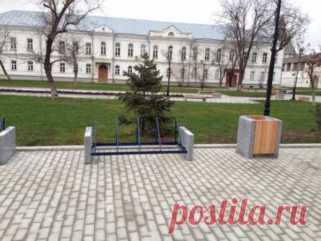 Облицовка, монтаж, резка, изготовление изделий из гранита, мрамора, травертина и оникса.