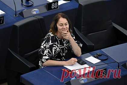 В Европарламенте пожаловались на слабость Европы перед США