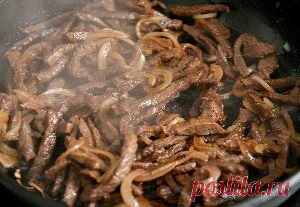Огурцы с мясом по-корейски