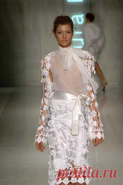 Кружевные модели с подиума