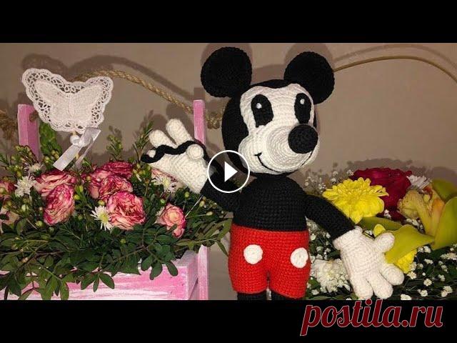 Вязаный Микки Маус крючком урок 2(мордочка) Уважаемые подписчики,в конце видео случайно вставила громкую музыку, сделайте потише)))Вторую щеку ,вязать как первую) Начинаем вязать щеку:1) ряд:1 в...