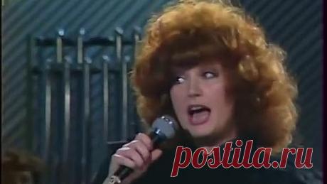 Алла Пугачева - А знаешь все ещё будет