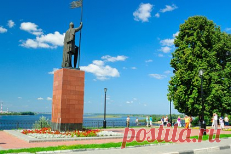 В России пройдет реконструкция конного похода дружины Александра Невского. Историческая реконструкция конного похода дружины Александра Невского пройдет во Владимирской области. Маршрут пролегает через Новгородскую, Тверскую, Московскую, Ярославскую, Владимирскую области и город Москву к месту кончины князя – Городцу Нижегородской области. Всего участники пройдут около двух тысяч километров.