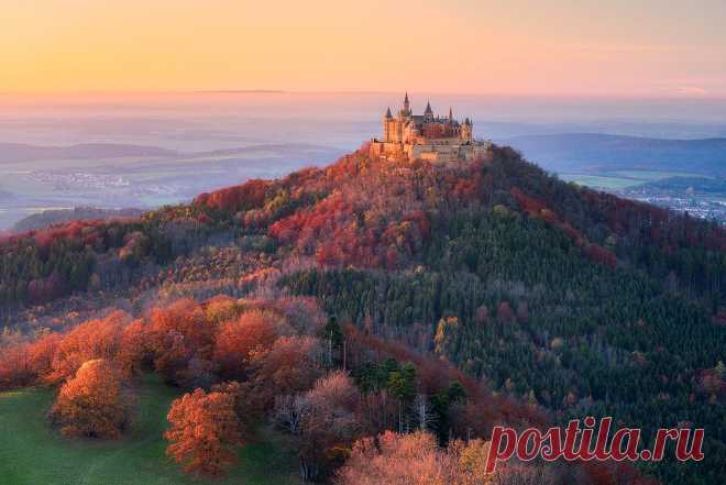Autumn Fairytale by Daniel Gastager / 500px