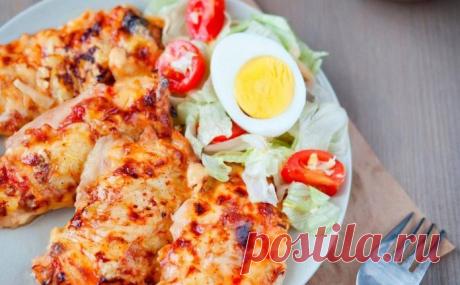 Куриные грудки, запеченные в сливках под сыром "Сытный ужин"