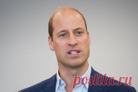 Родственник Карла III проболтался об обидной кличке будущего короля Британии. Родственник Карла III, бывший капитан английской сборной по регби Майк Тиндолл рассказал про обидную кличку будущего короля Великобритании. Он зоавет его Вилли Одна Пинта и объясняет это тем, что принц совершенно не умеет пить. Поллитра пива способны полностью вывести его из строя.