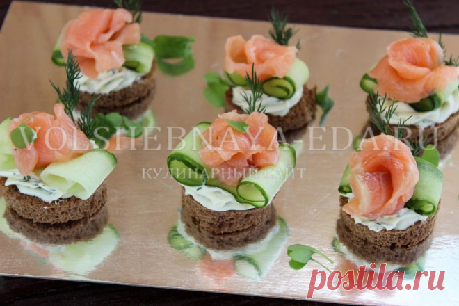 Бутерброды с красной рыбой и огурцом | Волшебная Eда.ру