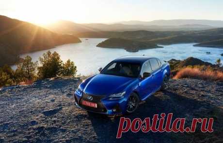 Последний из могикан: 477-сильный Lexus GS F
22 фото и обзор