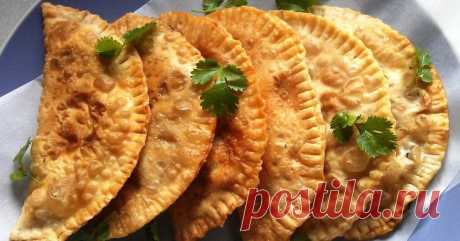Рецепт быстрых мясных чебуреков на кефире Вкусно, как в детстве.