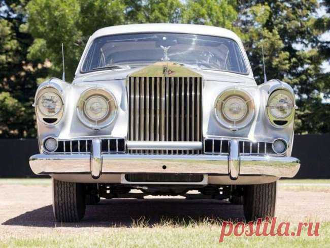 Rolls-Royce Silver Wraith Special со встроенным унитазом (12 фото) . Тут забавно !!!