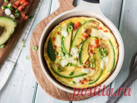 Glücklicher Feierabend: Avocado-Mozzarella-Frittata