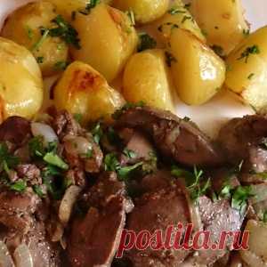Куриная печень с луком
