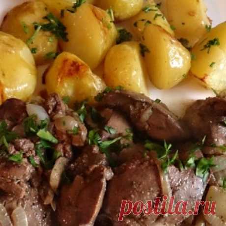 Куриная печень с луком