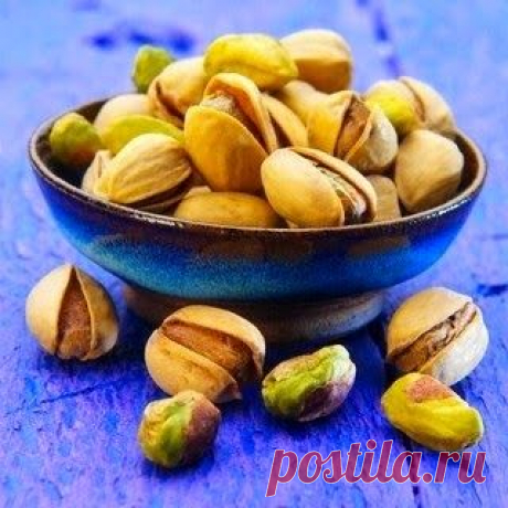Несколько поводов съесть  горсть фисташек