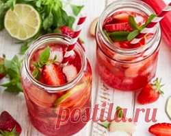 Компот из ревеня - рецепты с апельсином, яблоками, сухофруктами, каркаде