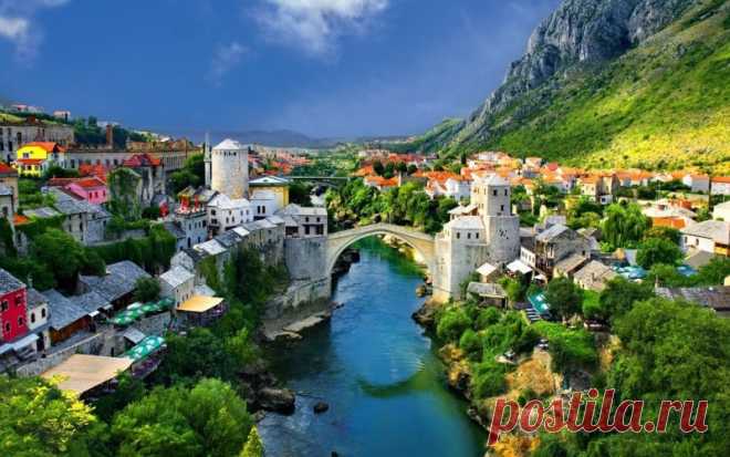 Мостар - город Старого моста Мостар (босн. Mostar, серб. Мостар, хорв. Mostar) — город и община в Боснии и Герцеговине, административный центр Герцеговино-Неретвенского кантона в Федерации Боснии и Герцеговины (одной из составных частей страны). Город считается неофициальным центром исторической области Герцеговина,...