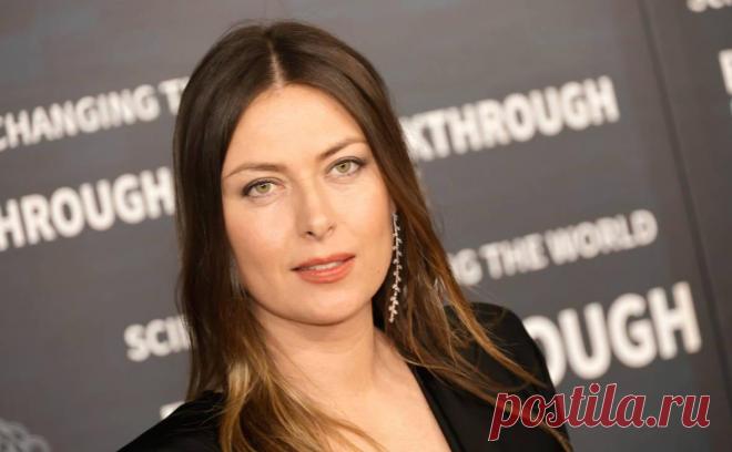 Даниил Медведев опередил Марию Шарапову по призовым за карьеру. Благодаря выходу в финал Australian Open сумма заработанных Медведевым призовых превысит $39,2 млн. Шарапова за карьеру заработала $38,7 млн призовых и еще более $300 млн вне корта